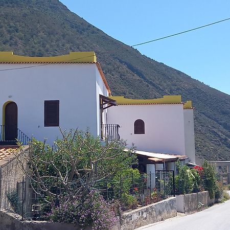 Апартаменты Casa Garibaldi Лени Экстерьер фото